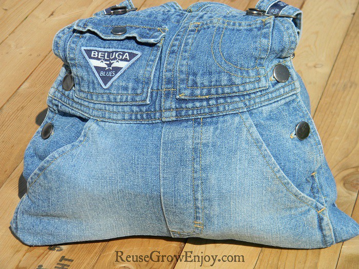 25 Stunning Ideas for Reusing your Old Jeans - Upcycle My Stuff