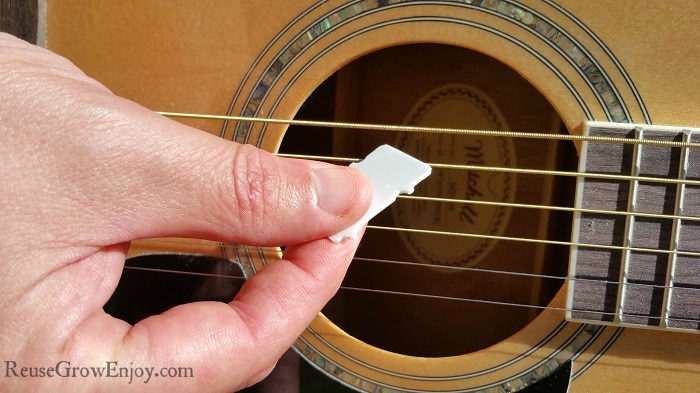 9+ Ways To Reuse Bread Clips - Reuse Grow Enjoy