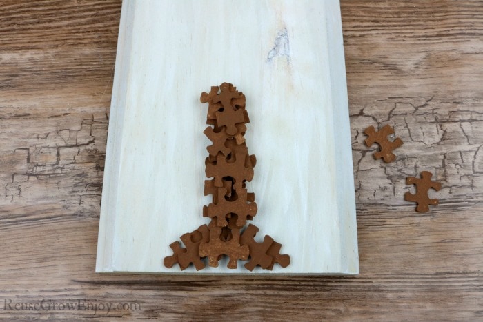 Brown pieces make up tree trunk