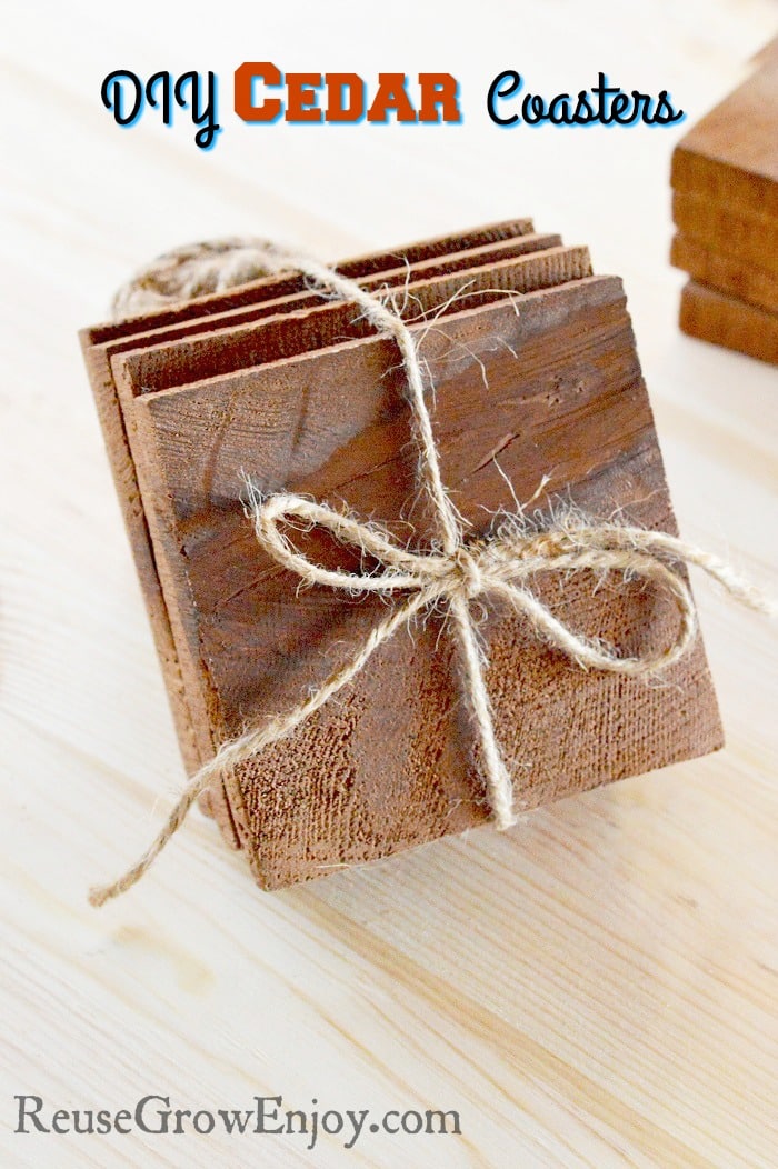 Looking for a easy DIY project? Check out these DIY coasters that is made from real cedar!