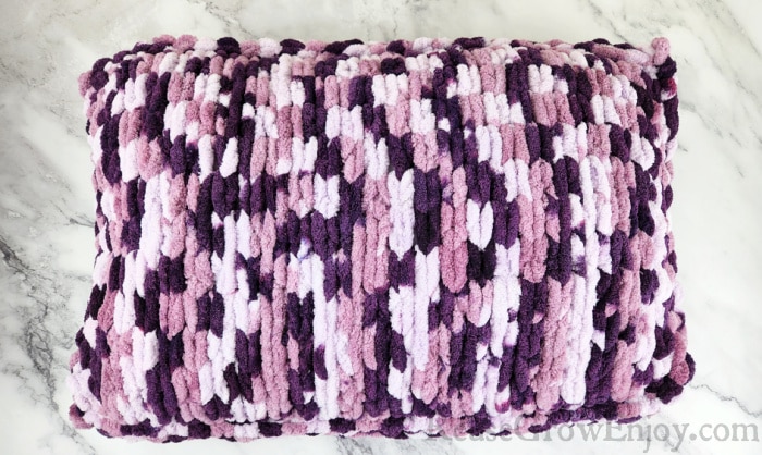 Finished loop pillow 