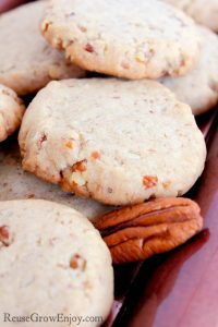 If you like to make homemade cookies, I have an amazing recipe for you to try. It is a recipe for homemade butter pecan cookies.