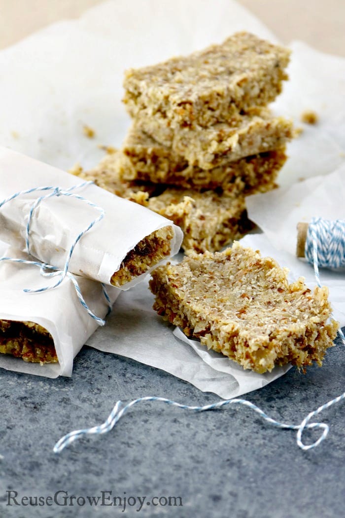 Do you enjoy LaraBars? I know I sure do! You can make them yourself much cheaper! Check out this Homemade Coconut Cream Mock Larabars Recipe! It is Paleo & Gluten Free.