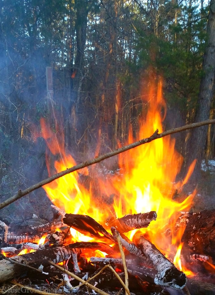 How to Build a Campfire