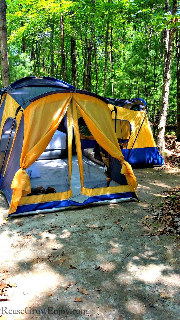 Want to go camping but the summer heat is to much? Check out these tips on How to Survive Camping In The Heat!