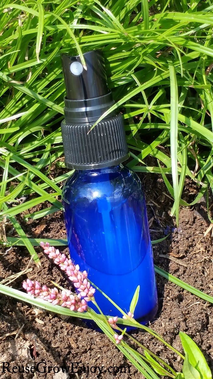 When you go outside do you get eaten up by mosquitos? Check out this DIY natural mosquito repellent to get some relief and enjoy the outdoors again!