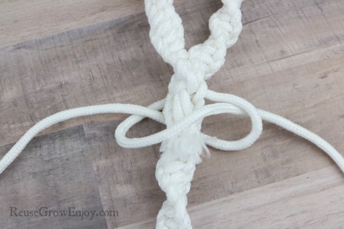 Repeat knotting over ends