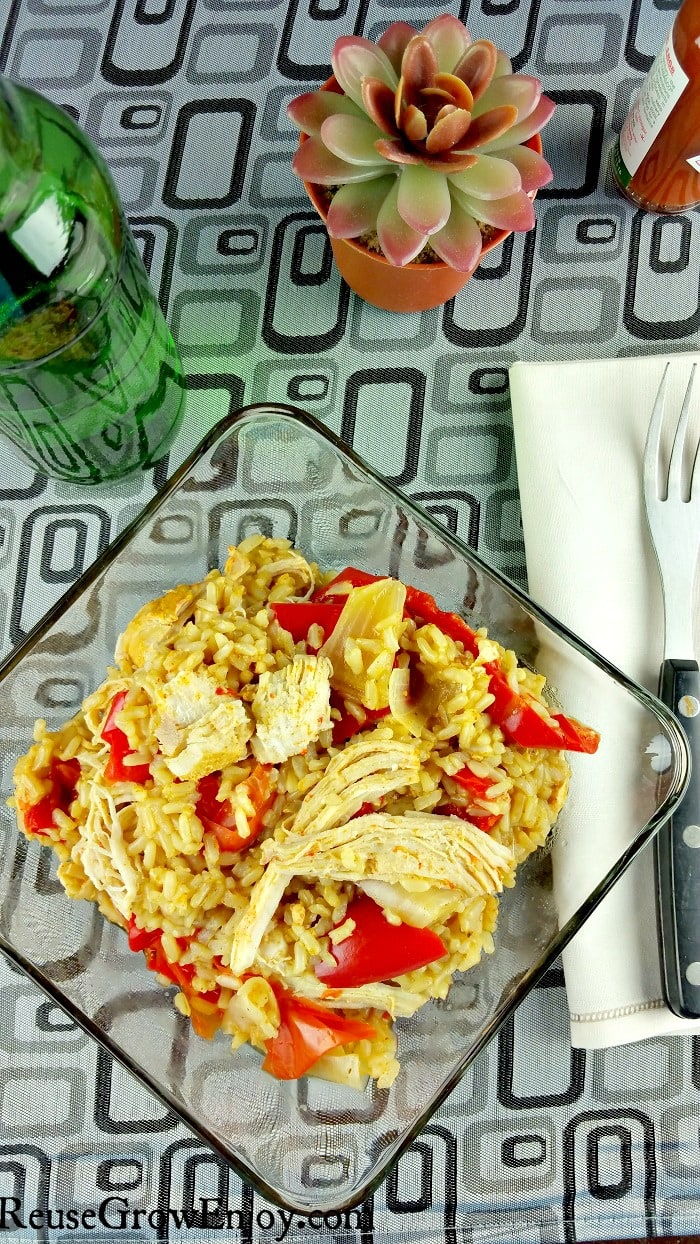 If you are looking for ways to use your Instant Pot, this is a super easy recipe! You cam make this yummy and healthy Instant Pot Chicken Fajita Rice Bowl!